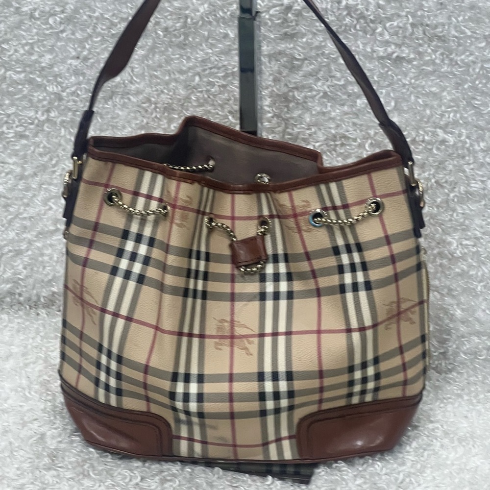 Burberry Beige/Brown Haymarket Check Canvas and Leather Drawstring Bucket Bag